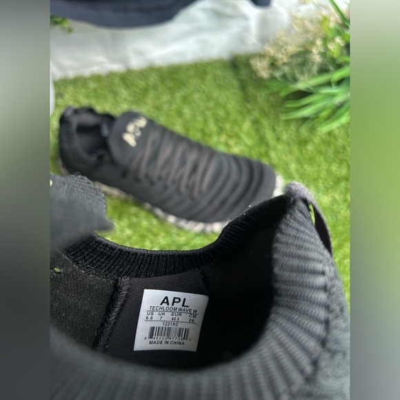 APL ATHLETIC PROPULSION LABS women TECHLOOM WAVE IN BLACK/Asteroid /Leopard 
9.5 - Picture 15 of 16